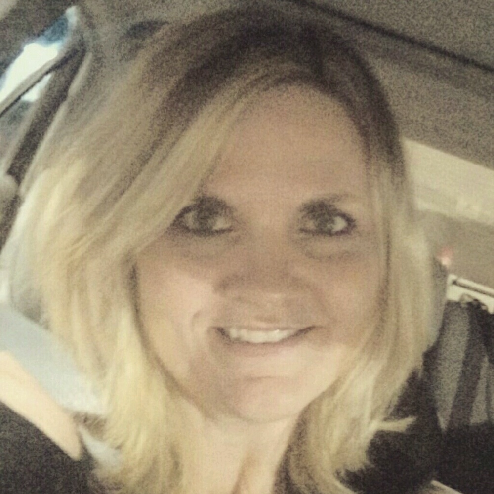 I will be selling women's, men's and kids clothes